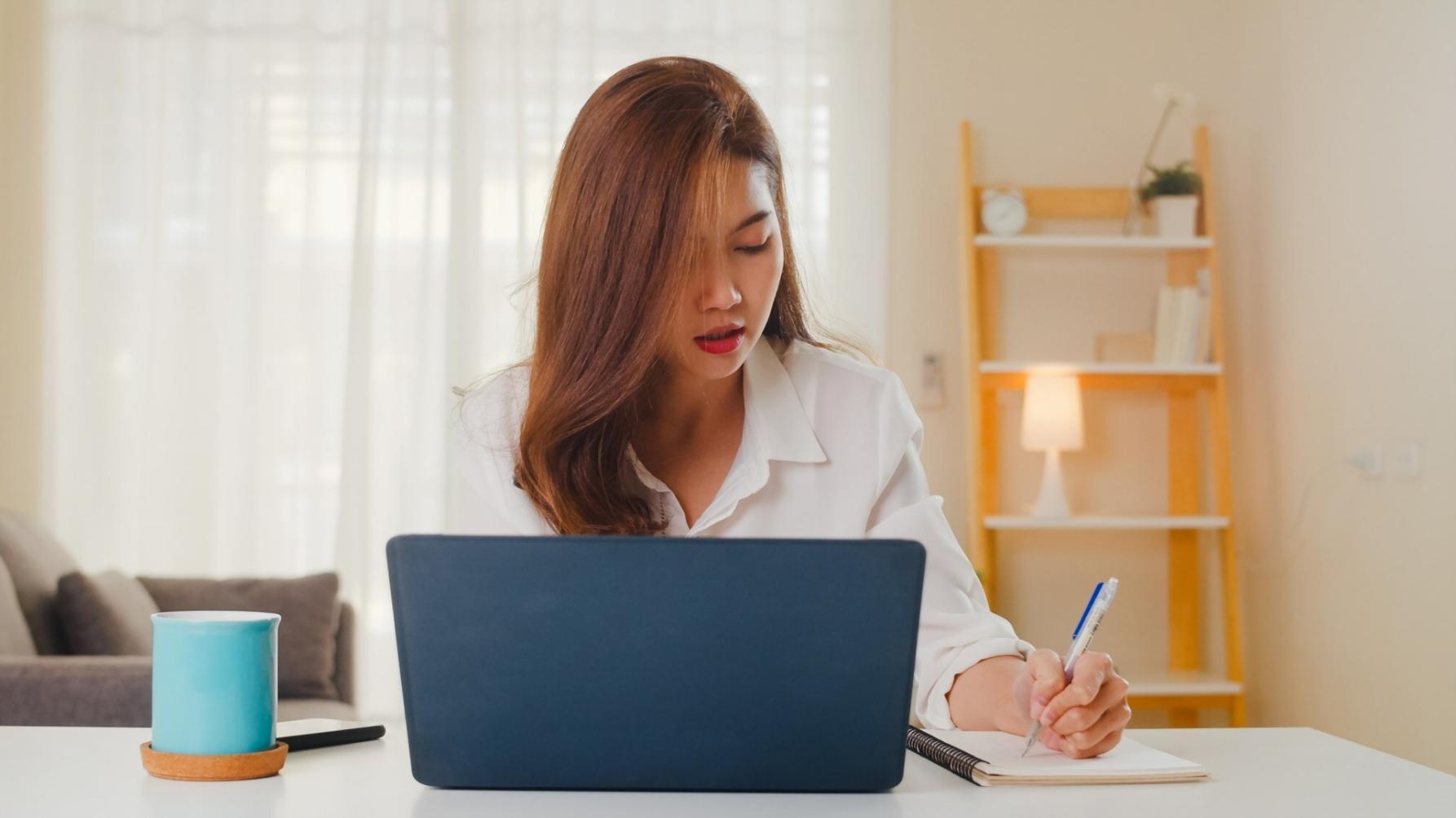 Tableau de bord d'analyse de mots-clés en temps réel